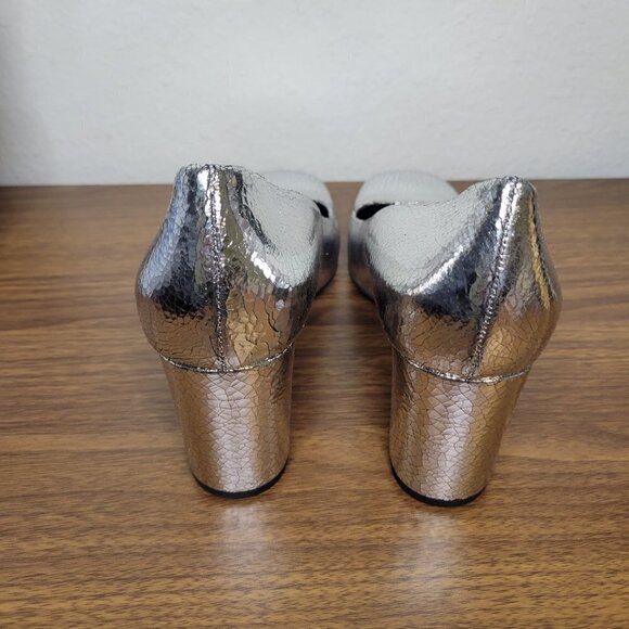 Michael Kors Collection Crackled Metallic Leather Gigi Pump - Picture 11 of 14